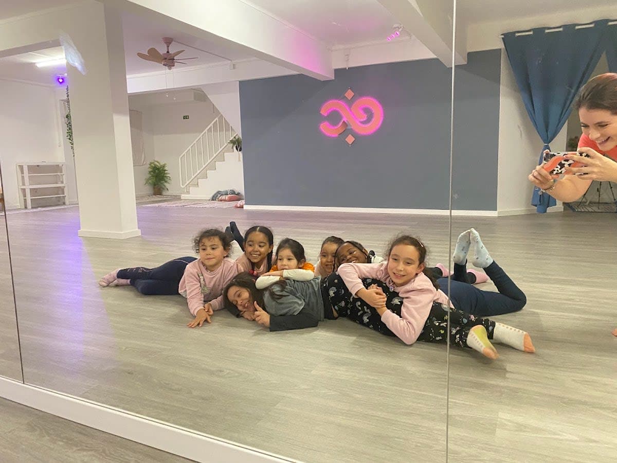 Stellae Studio | Escola de Dança Yoga e Pilates
