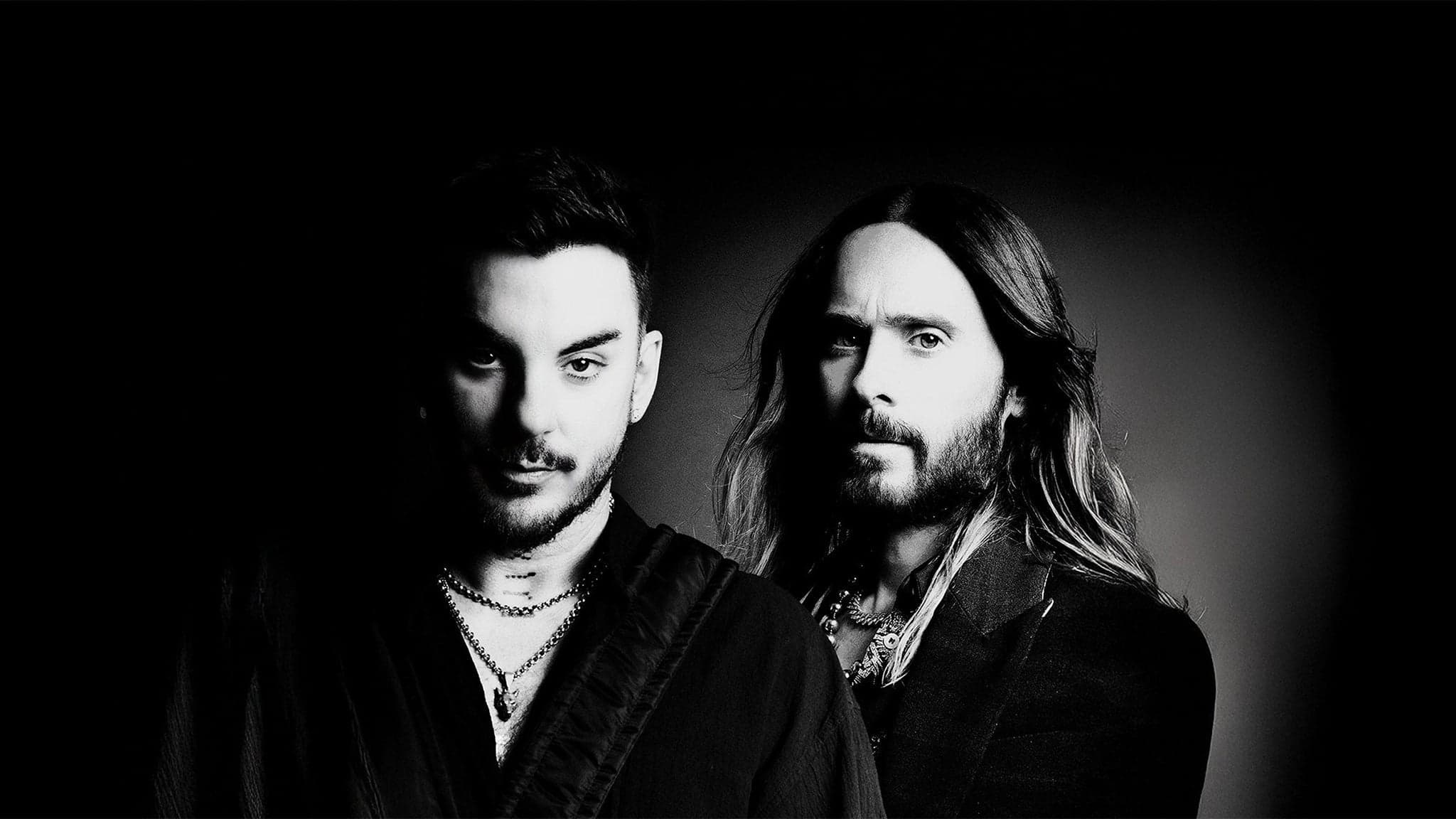 Thirty Seconds to Mars Presents A Beautiful Lie vs This Is War